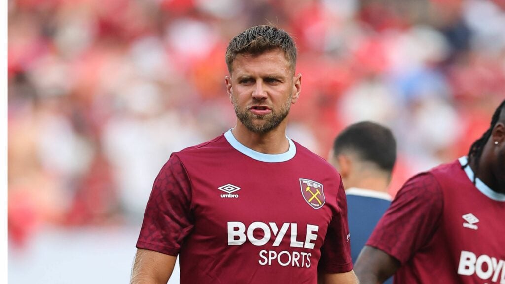 Niclas Fullkrug in West Ham action