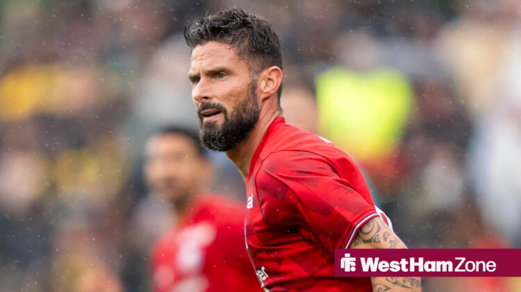 Olivier Giroud playing football