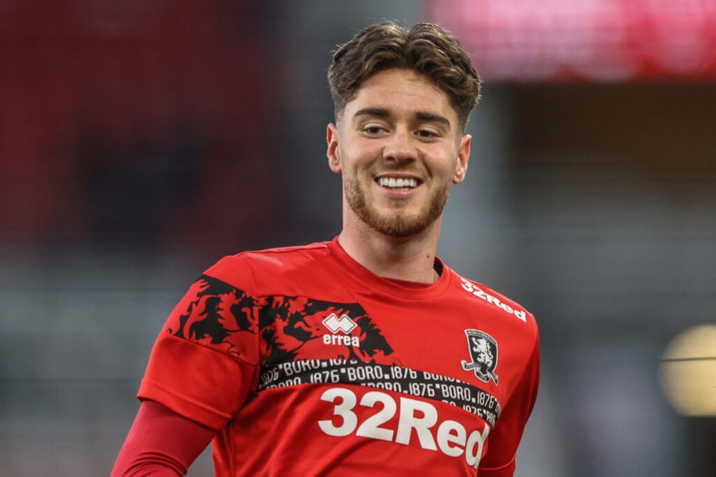 An image of Hayden Hackney warming up for Middlesbrough