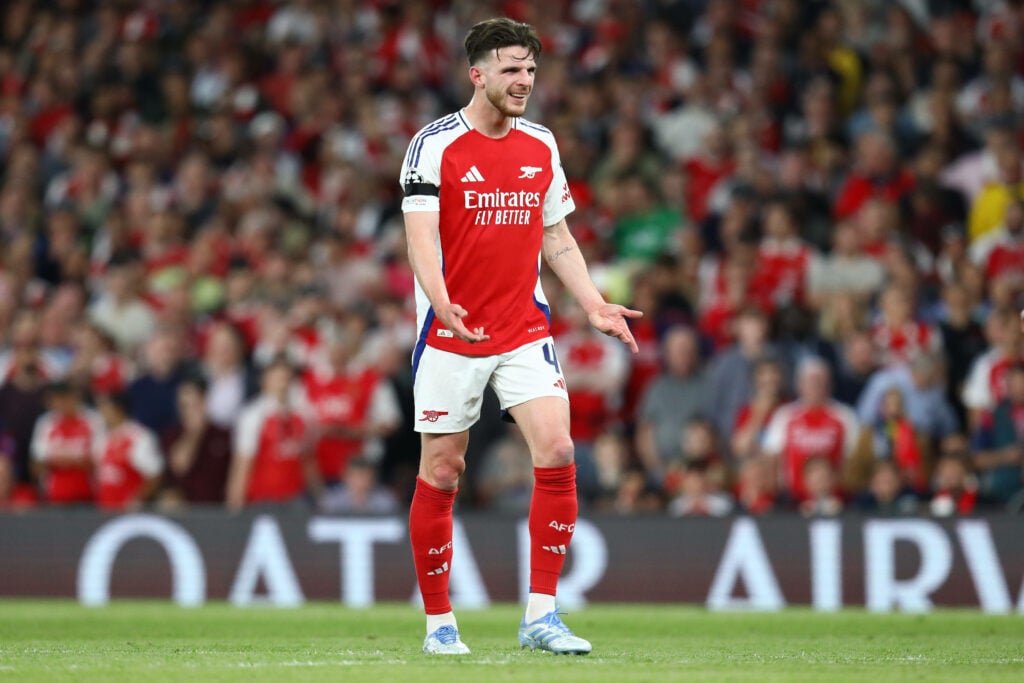 Declan Rice complaining while playing for Arsenal