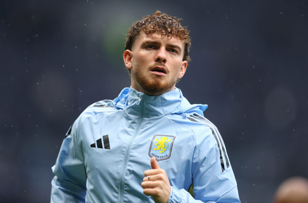 Harvey Elliott in Aston Villa's training kit