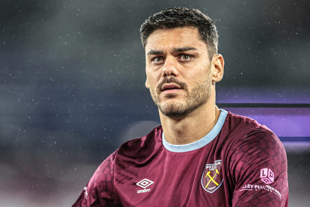 Konstantinos Mavropanos in action for West Ham