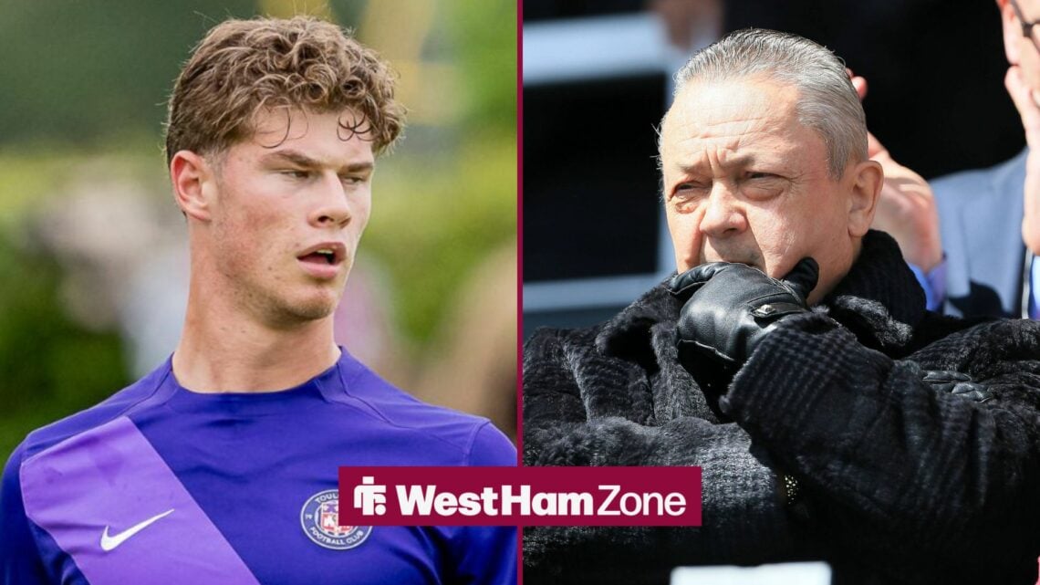 Charlie Cresswell looking at David Sullivan.