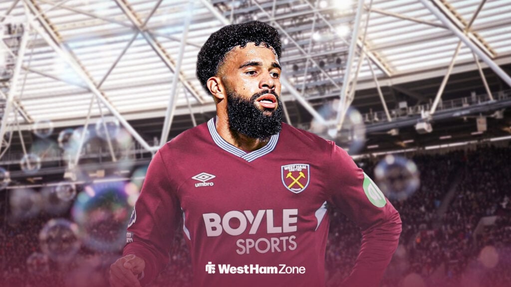 Pablo in West Ham United home kit ahead of London Stadium