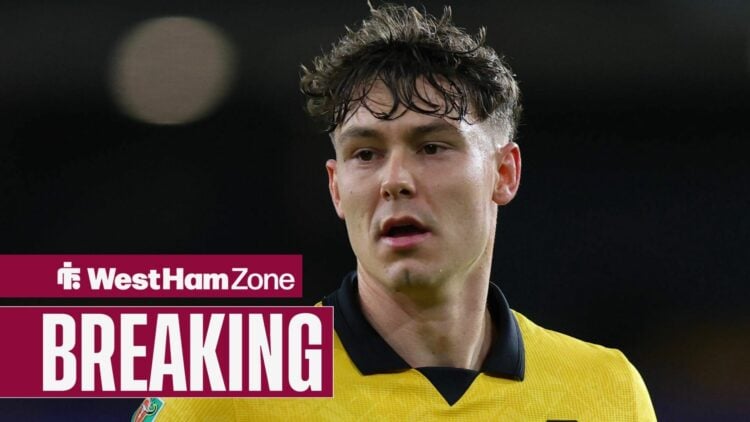 Jorgen Strand Larsen in a Wolves shirt