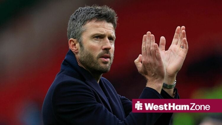 Michael Carrick clapping