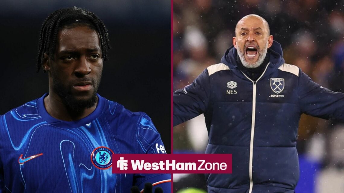 Nuno Espirito Santo next to Axel Disasi