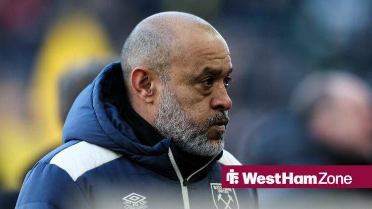 Nuno Espirito Santo looks frustrated against Wolverhampton Wanderers on January 3.