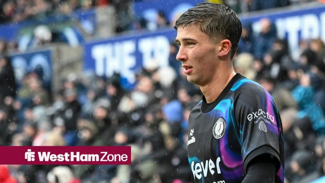 George Earthy playing for Bristol City vs Swansea