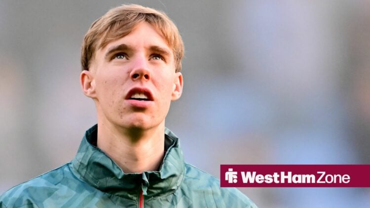 Kaelan Casey in pre-match for Swansea City