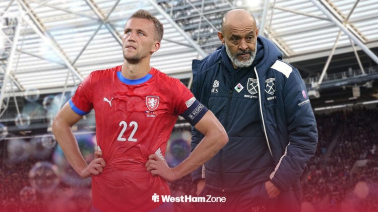 Tomas Soucek looking upset, with Nuno Espirito Santo alongside him