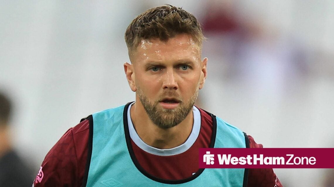 Niclas Fullkrug warming up for West Ham
